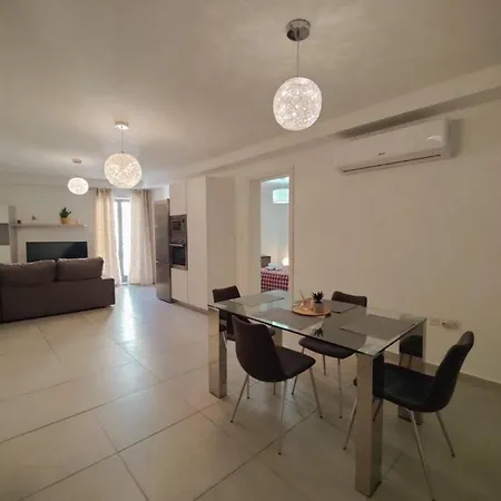 Perfect Place Apartment